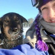 Tessa Karim met een husky Tessa Karim met een husky