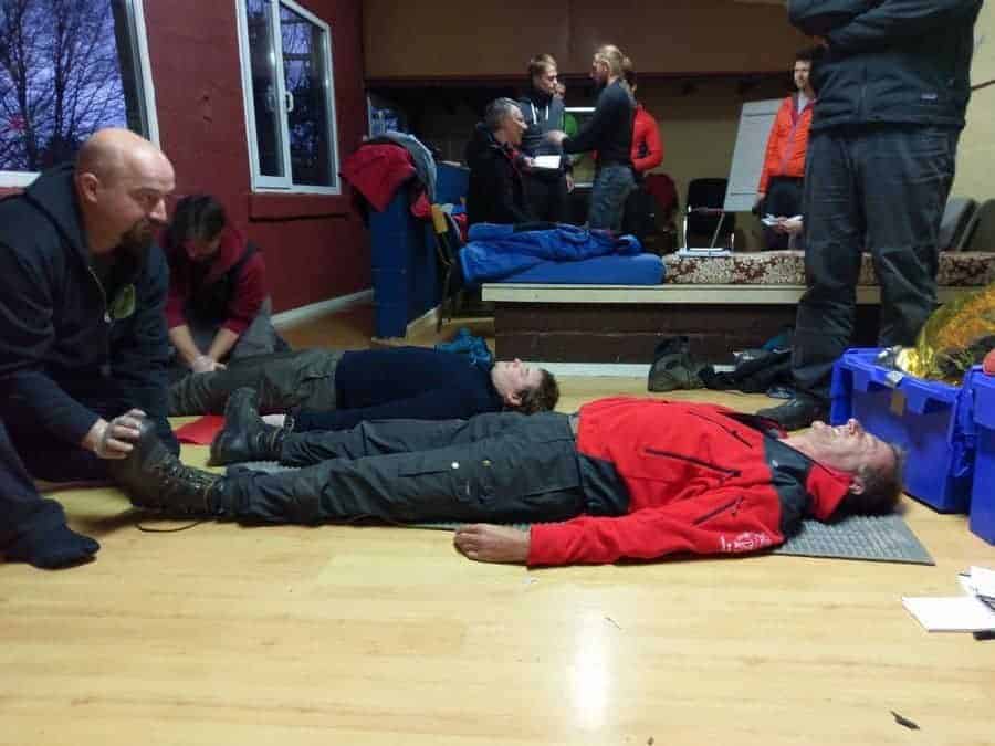 Outdoor First Aid Workshop Experience an adventurous first aid workshop in Utrecht! Learn life-saving skills while practicing the recovery position and working with professional equipment. Join our enthusiastic group and prepare for any emergency. Perfect for adrenaline seekers and adventurers!