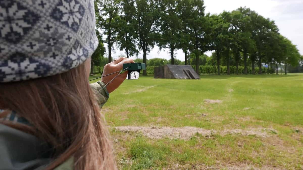 Ontdek je passie voor avontuur tijdens een workshop in Utrecht! Met een groene kompas in de hand wijst onze gids je de weg door velden en bossen. Ideaal voor natuurliefhebbers die van onmogelijk houden. Doe mee en beleef het avontuur van dichtbij!