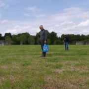 Walking on a Compass Bearing Looking for adventure in Utrecht? Join our interactive navigation workshop! Discover how to find your way with compass and map, surrounded by green fields and magical trees. Perfect for adventurers who want to learn and enjoy nature. Book your spot now!