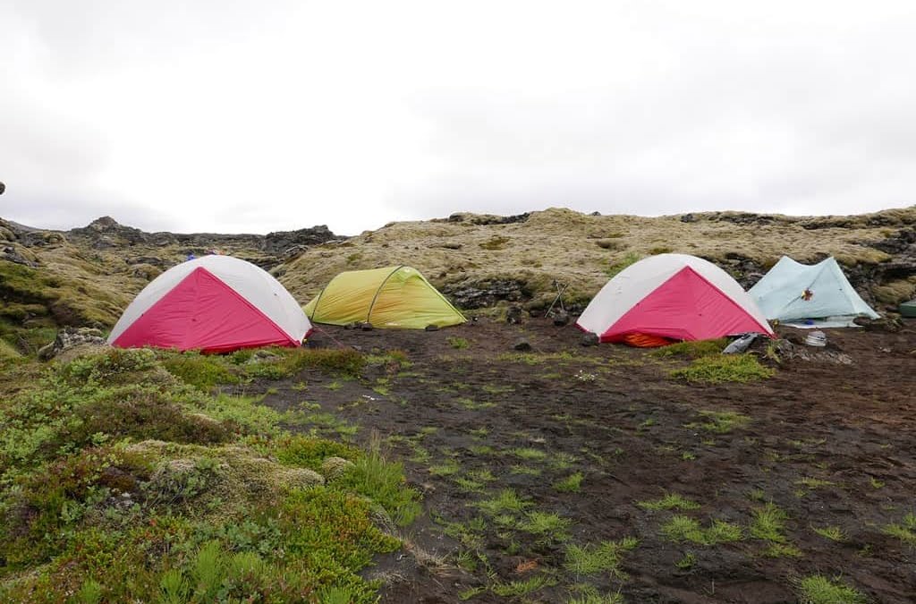 Arctic Adventure op IJsland 4 THE FLOOR IS LAVA TREKKING