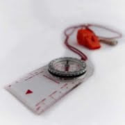 Suunto – Kompas A-10NH Suunto Kompas A 10NH Navigating with a Suunto A-10 plate compass