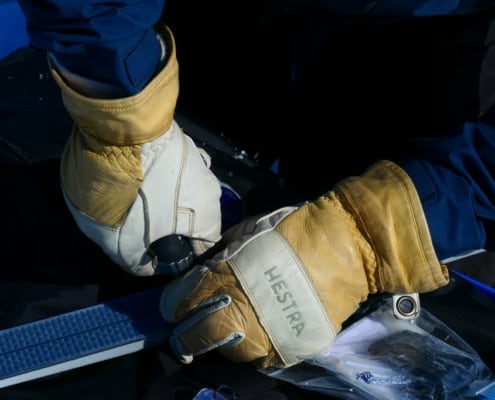 Explanation of the Leatherman Wave knife 3 Hestra Glove a repair to skis