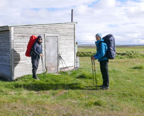 Noodhut tijdens de rugzaktrekking in IJsland