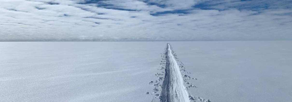 The highest point reached and over half 1 Groenland Oversteek Expedtie 61 The highest point reached and over half